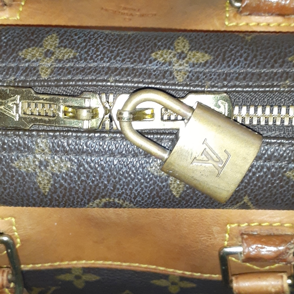 Vintage Louis Deauville Bag - Picture 4 of 16